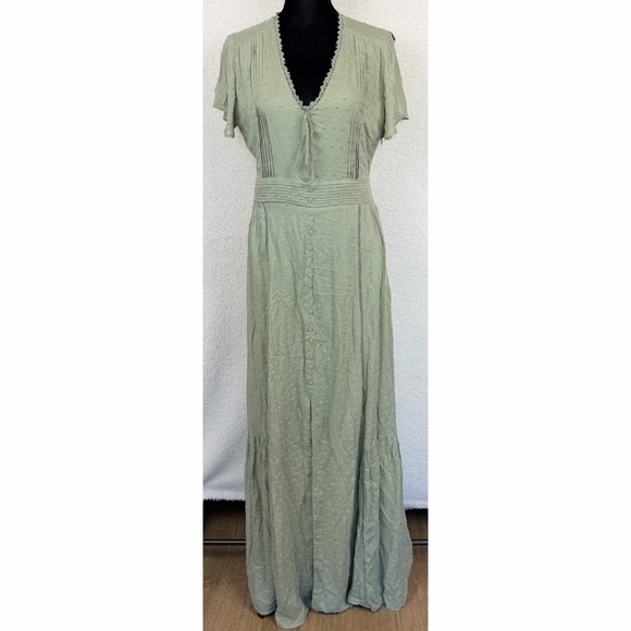 LULU’S • Sage Green Completely In Love Swiss Dot Button-Front Maxi Dress, S - Picture 6 of 16